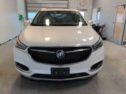 Used 2021 Buick Enclave Premium image 8