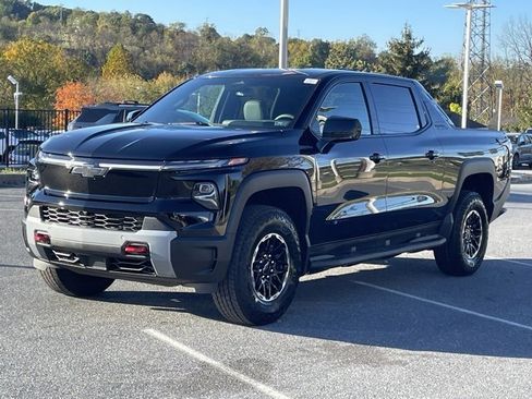 New 2026 Chevrolet Silverado EV Trail Boss image 3
