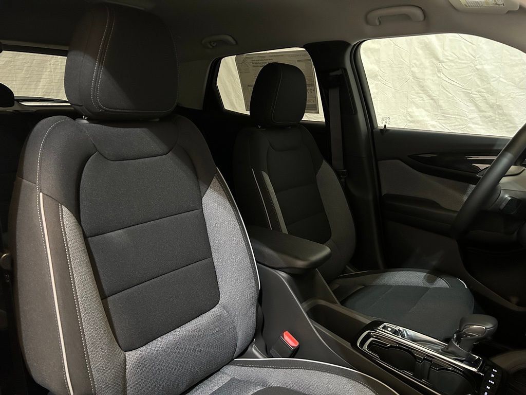 New 2026 Chevrolet TrailBlazer LT w/ Convenience Package AWD/4WD image 39