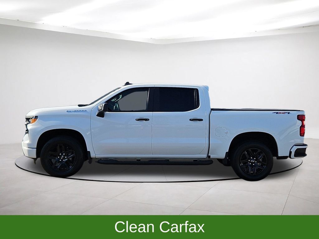Used 2024 Chevrolet Silverado 1500 Custom AWD/4WD image 4