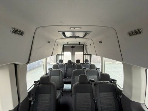 Used 2023 Ford Transit 350 XL RWD image 18