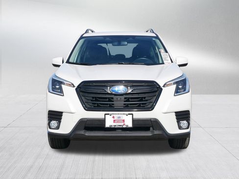 Certified 2023 Subaru Forester Premium image 2