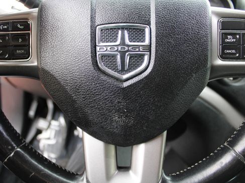 Used 2019 Dodge Journey Crossroad w/ Popular Equipment Group image 15