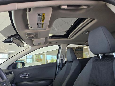 Used 2022 Honda HR-V EX image 20