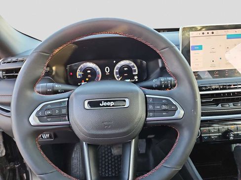 Used 2023 Jeep Compass Trailhawk w/ Trailhawk Elite Group image 19