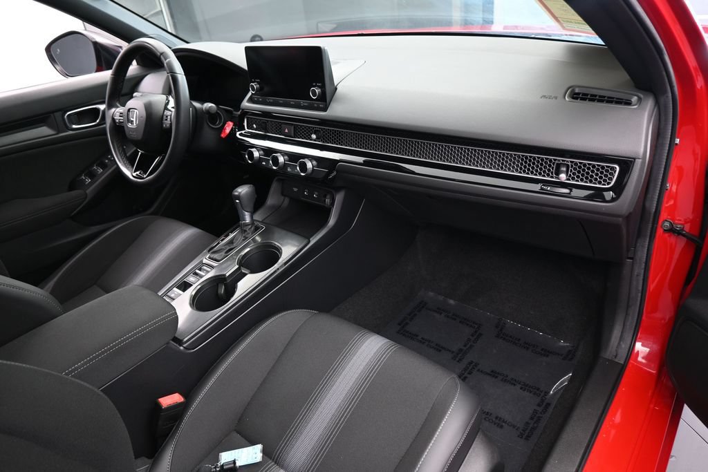 Used 2025 Honda Civic Sport image 43