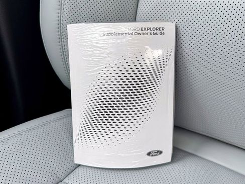 New 2026 Ford Explorer Platinum w/ LUX Leather Package image 37