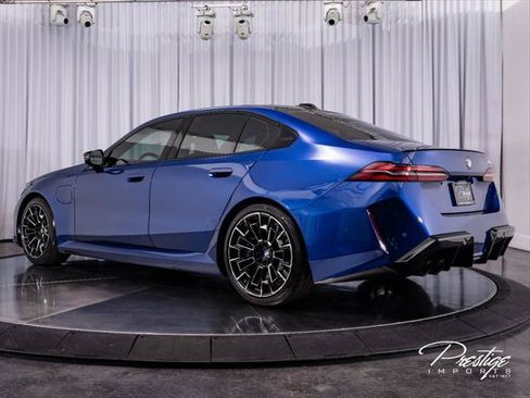 Used 2025 BMW M5 w/ Executive Package AWD/4WD image 10