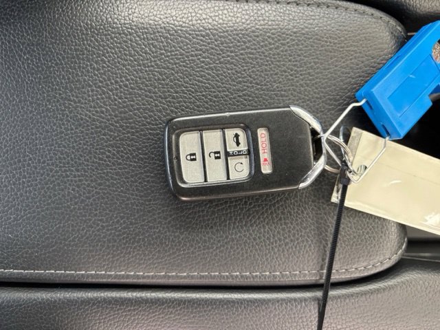 Used 2019 Honda Civic Touring image 34