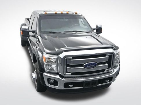 Used 2016 Ford F350 Lariat w/ Lariat Ultimate Package image 24