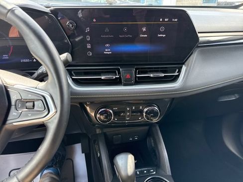 Certified 2024 Chevrolet TrailBlazer ACTIV w/ Convenience Package AWD/4WD image 18