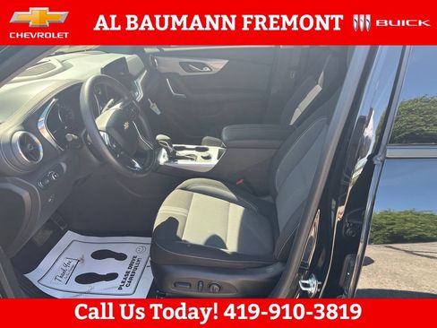 Used 2024 Chevrolet Blazer LT w/ Convenience Package FWD image 9