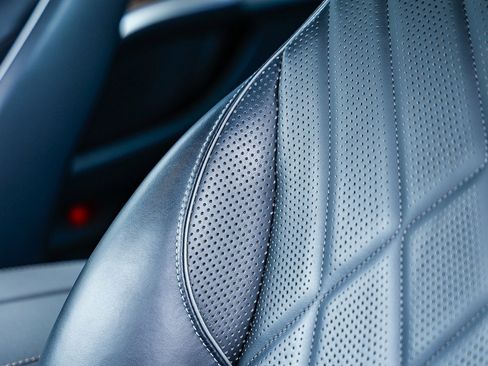 Used 2023 Mercedes-Benz EQS 580 580 image 26