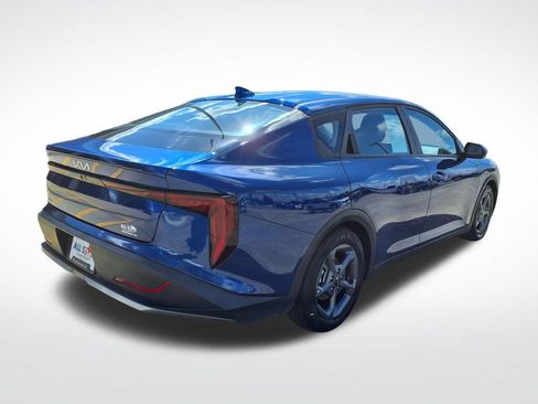 Used 2025 Kia K4 FWD image 8