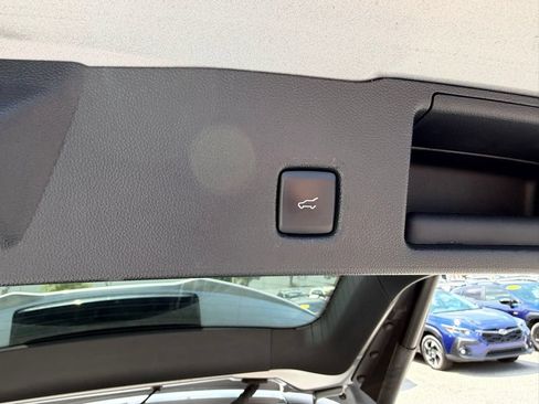 Used 2024 Ford Escape ST-Line FWD image 10