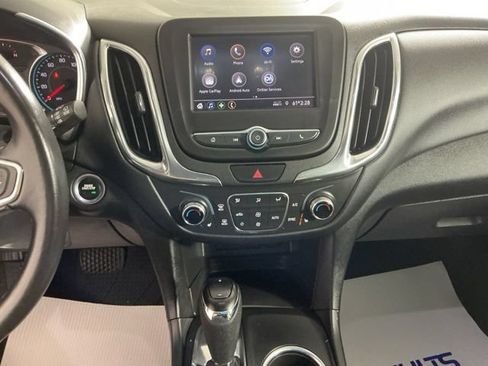 Used 2020 Chevrolet Equinox LT w/ Driver Convenience Package AWD/4WD image 26