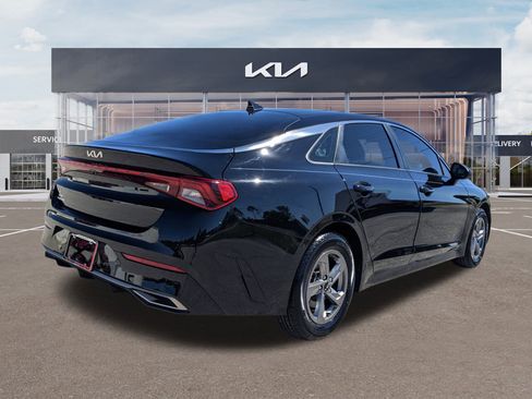 Used 2023 Kia K5 LXS image 4