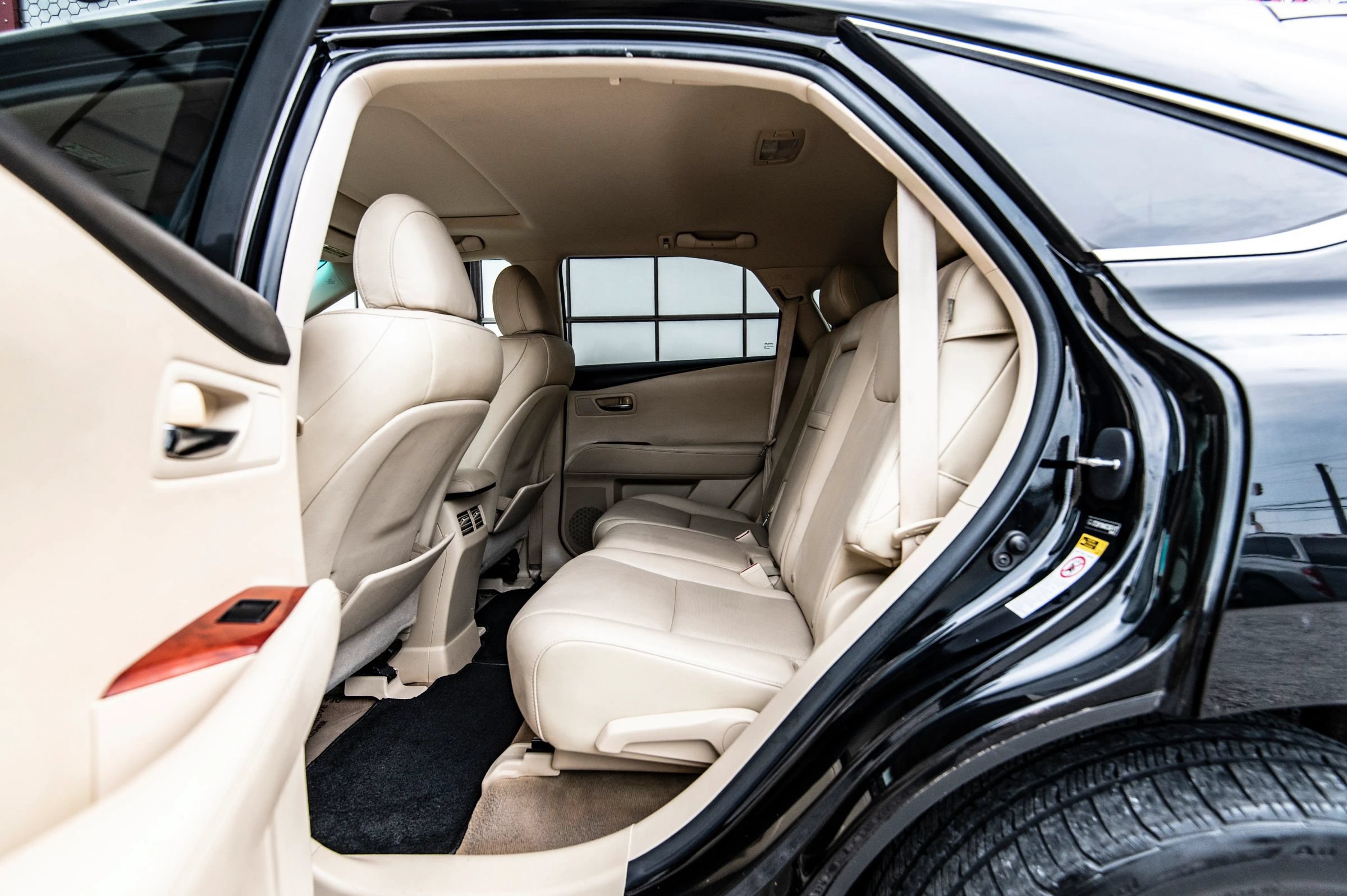 Used 2012 Lexus RX 350 FWD w/ Premium Pkg image 26