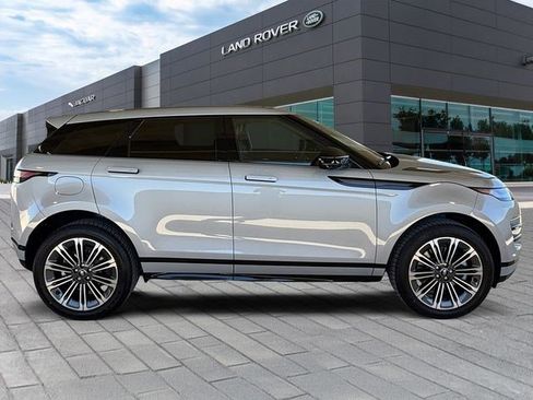 New 2026 Land Rover Range Rover Evoque Dynamic SE AWD/4WD image 6
