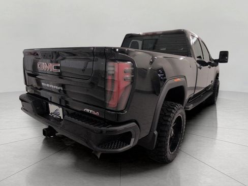Used 2024 GMC Sierra 2500 AT4 w/ AT4 Premium Plus Package AWD/4WD image 19
