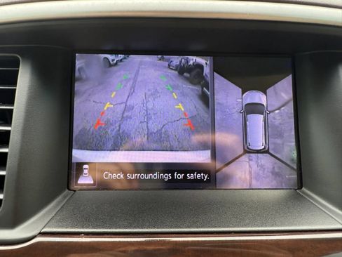Used 2013 Nissan Pathfinder Platinum FWD image 35