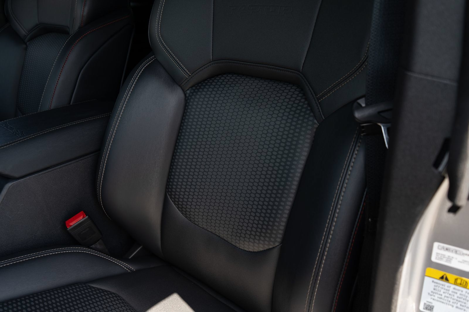 Used 2024 Ford Bronco Raptor w/ Interior Carbon Fiber Pack 6 AWD/4WD image 28