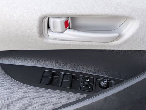 Used 2024 Toyota Corolla LE w/ LE Convenience Package image 25