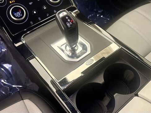 Used 2023 Land Rover Range Rover Evoque R-Dynamic S image 17