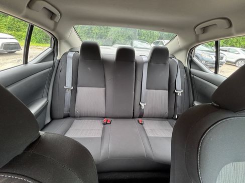 Used 2025 Nissan Sentra SV FWD image 35