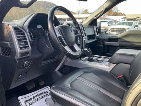 Certified 2019 Ford F150 Platinum w/ Equipment Group 701A Luxury image 15