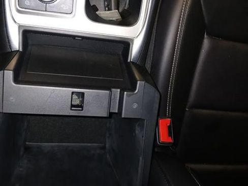 Certified 2023 Ford Explorer XLT w/ Equipment Group 202A AWD/4WD image 31