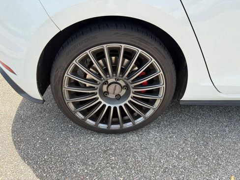 Used 2020 Volkswagen GTI S image 5