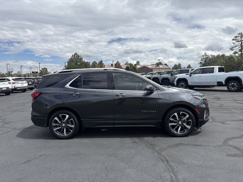Used 2022 Chevrolet Equinox Premier FWD image 5