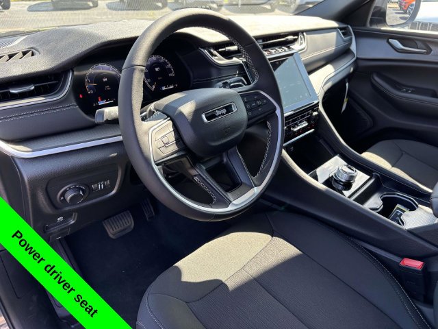 New 2026 Jeep Grand Cherokee L 4WD image 19