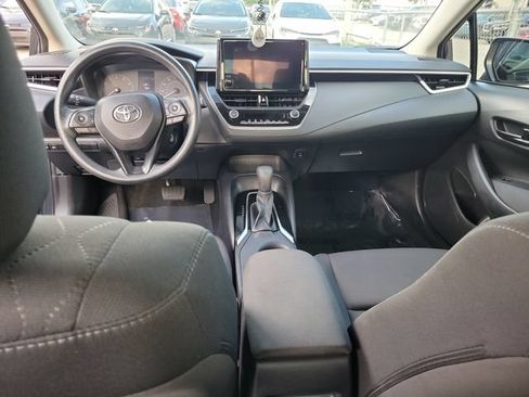 Used 2023 Toyota Corolla LE FWD image 10