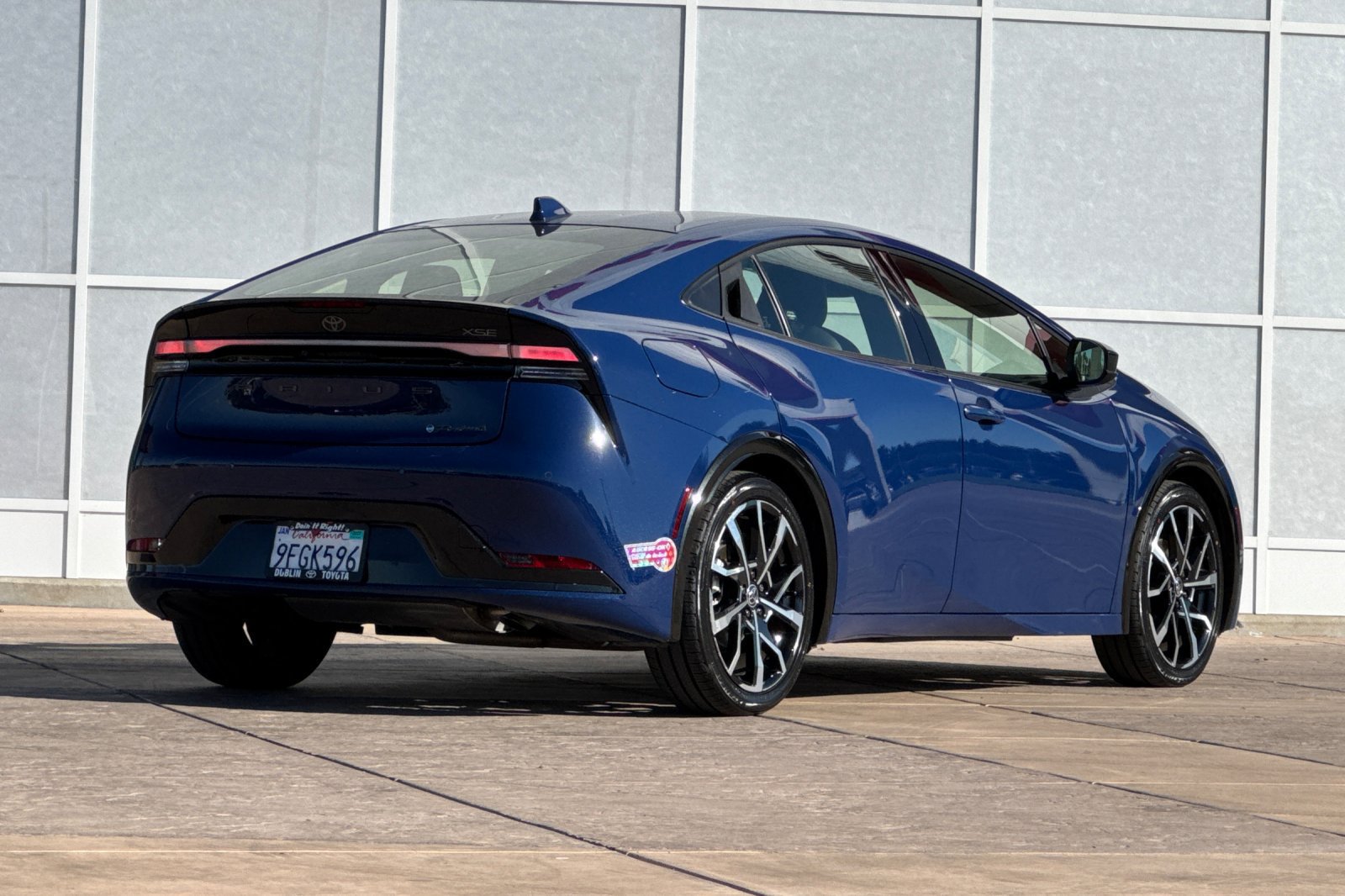 Used 2024 Toyota Prius Prime FWD image 4
