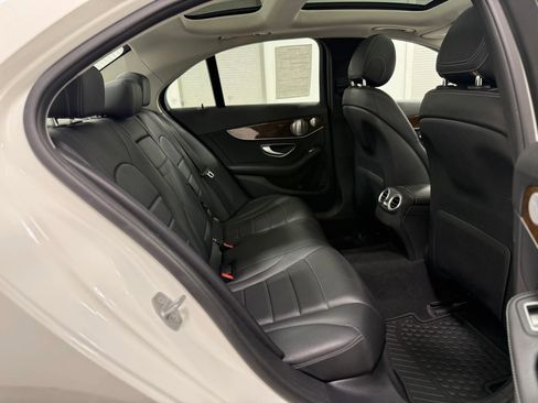 Used 2017 Mercedes-Benz C 300 4MATIC Sedan image 30
