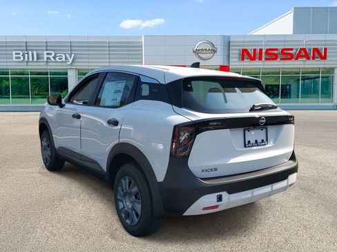 New 2026 Nissan Kicks S image 3