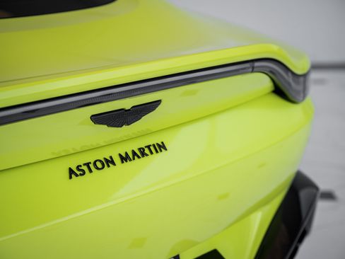 Used 2020 Aston Martin V8 Vantage Coupe RWD image 8