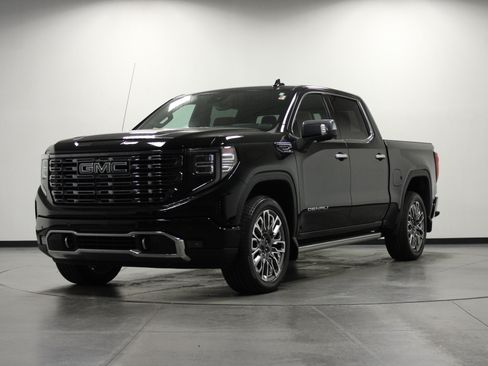 Used 2026 GMC Sierra 1500 Denali Ultimate AWD/4WD image 8