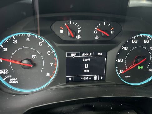 Used 2021 Chevrolet Traverse LS image 15