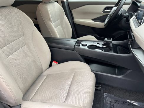 Used 2025 Nissan Rogue SV AWD/4WD image 41