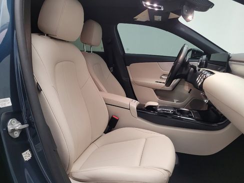 Used 2021 Mercedes-Benz A 220 image 21