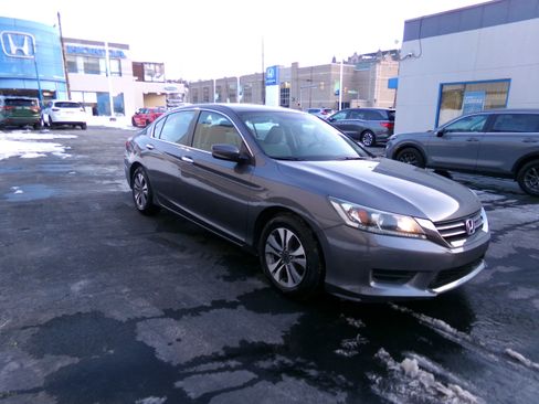 Used 2013 Honda Accord LX image 7
