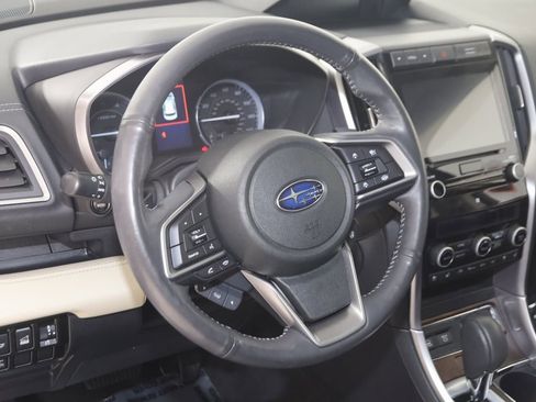 Used 2022 Subaru Ascent Touring image 6