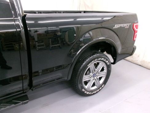 Used 2019 Ford F150 XLT w/ Equipment Group 302A Luxury AWD/4WD image 10