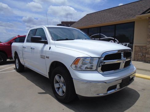 Used 2016 RAM 1500 Classic SLT AWD/4WD image 1