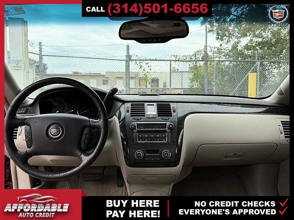 Used 2008 Cadillac DTS w/ Sun And Sound Package FWD image 11