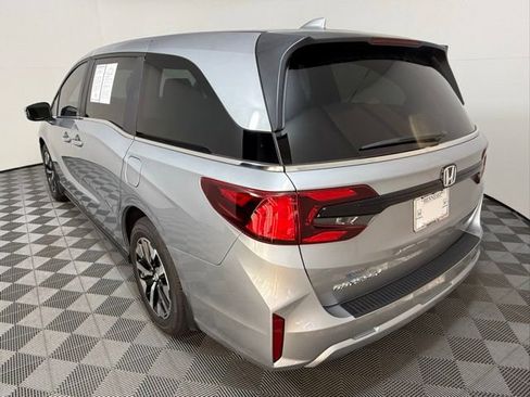 Used 2026 Honda Odyssey EX-L image 4