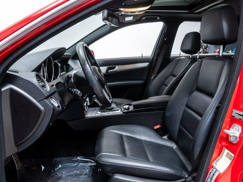 Used 2012 Mercedes-Benz C 300 4MATIC Sedan image 5